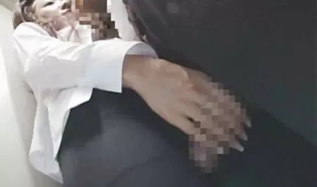 Degene die zat in de toilet tegels urethra op de muur porno hd d