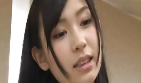 Ze gaf haar kinky unu isi fute vecina babe een orgasme en kwam naar haar mond