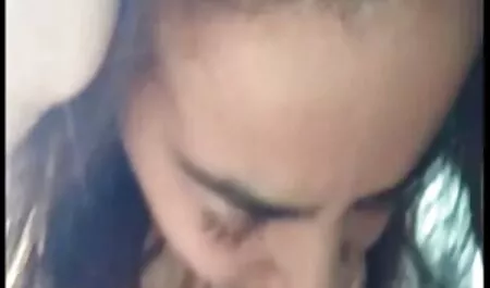 Ik heb pizde grase gratis het meisje niet verteld dat ik een eendenwebcam op zou zetten en de vloek op zou nemen.
