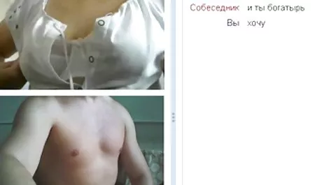 Lesbische meisjes genieten van speelgoed filmesex gratis