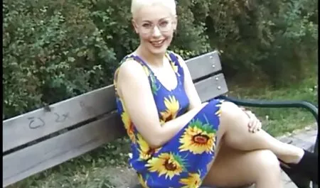 Blond opgeleid voor filmeporno gratis cu mature een volwassen Lesbienne