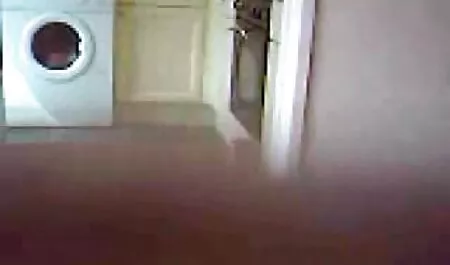 Dubbele penetratie met stinkende filmulețe por meisjes
